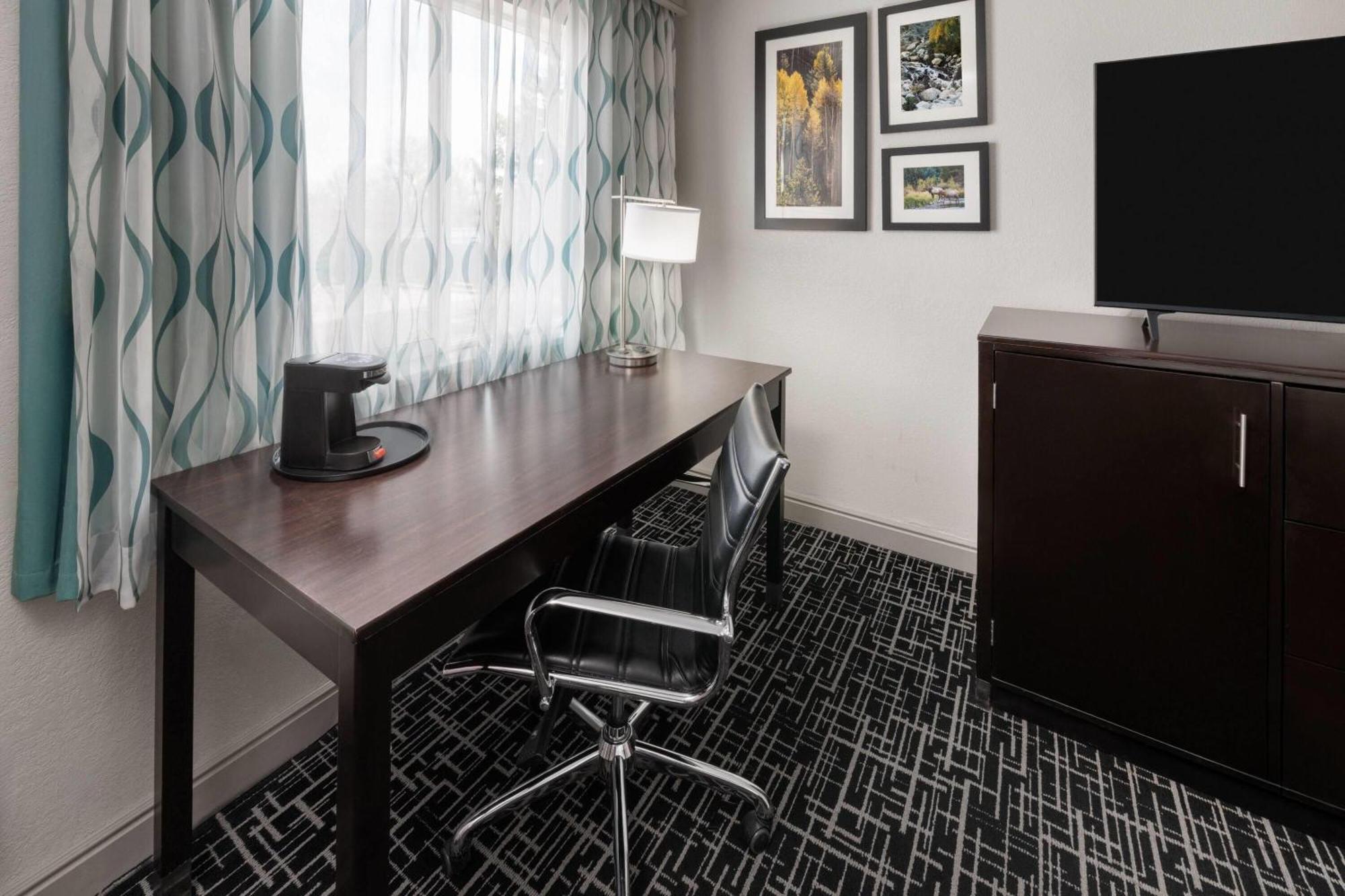 La Quinta Inn & Suites By Wyndham Fort Collins, Colorado Zewnętrze zdjęcie